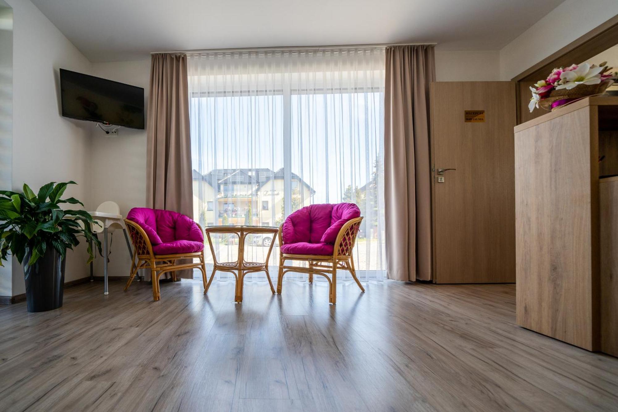 Magnolia Pokoje I Apartamenty Dębki Exteriér fotografie