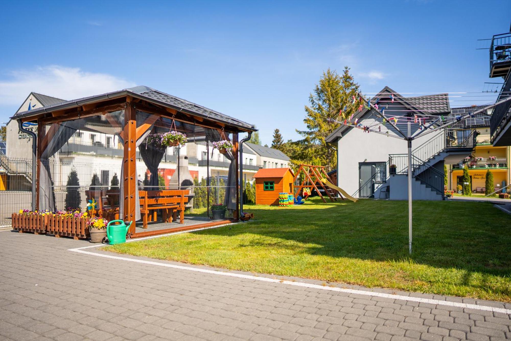Magnolia Pokoje I Apartamenty Dębki Exteriér fotografie