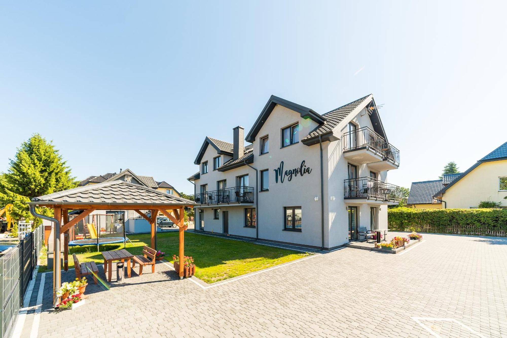 Magnolia Pokoje I Apartamenty Dębki Exteriér fotografie