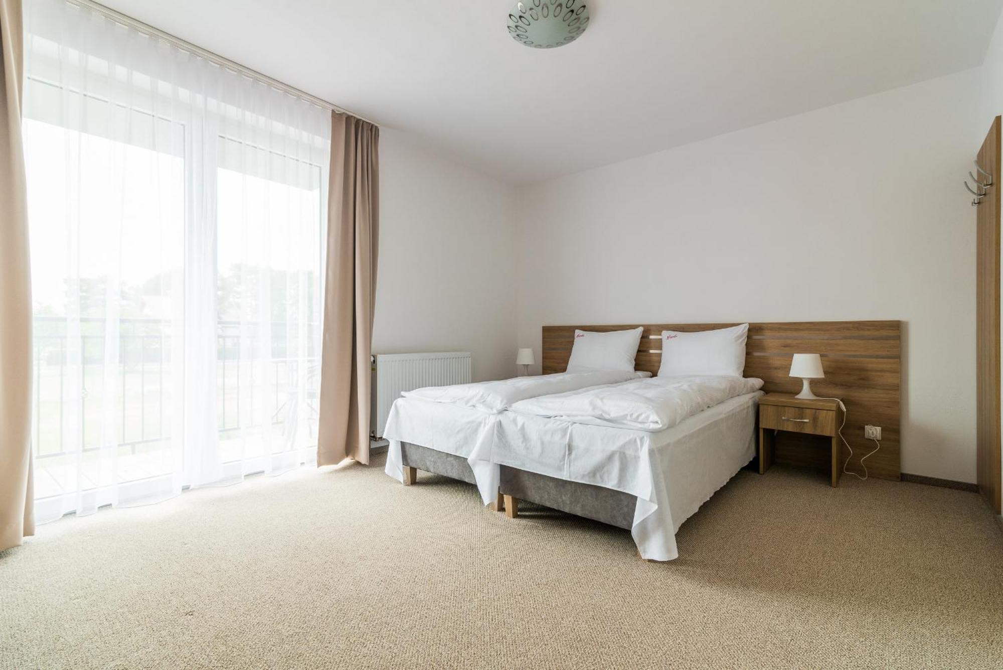 Magnolia Pokoje I Apartamenty Dębki Exteriér fotografie