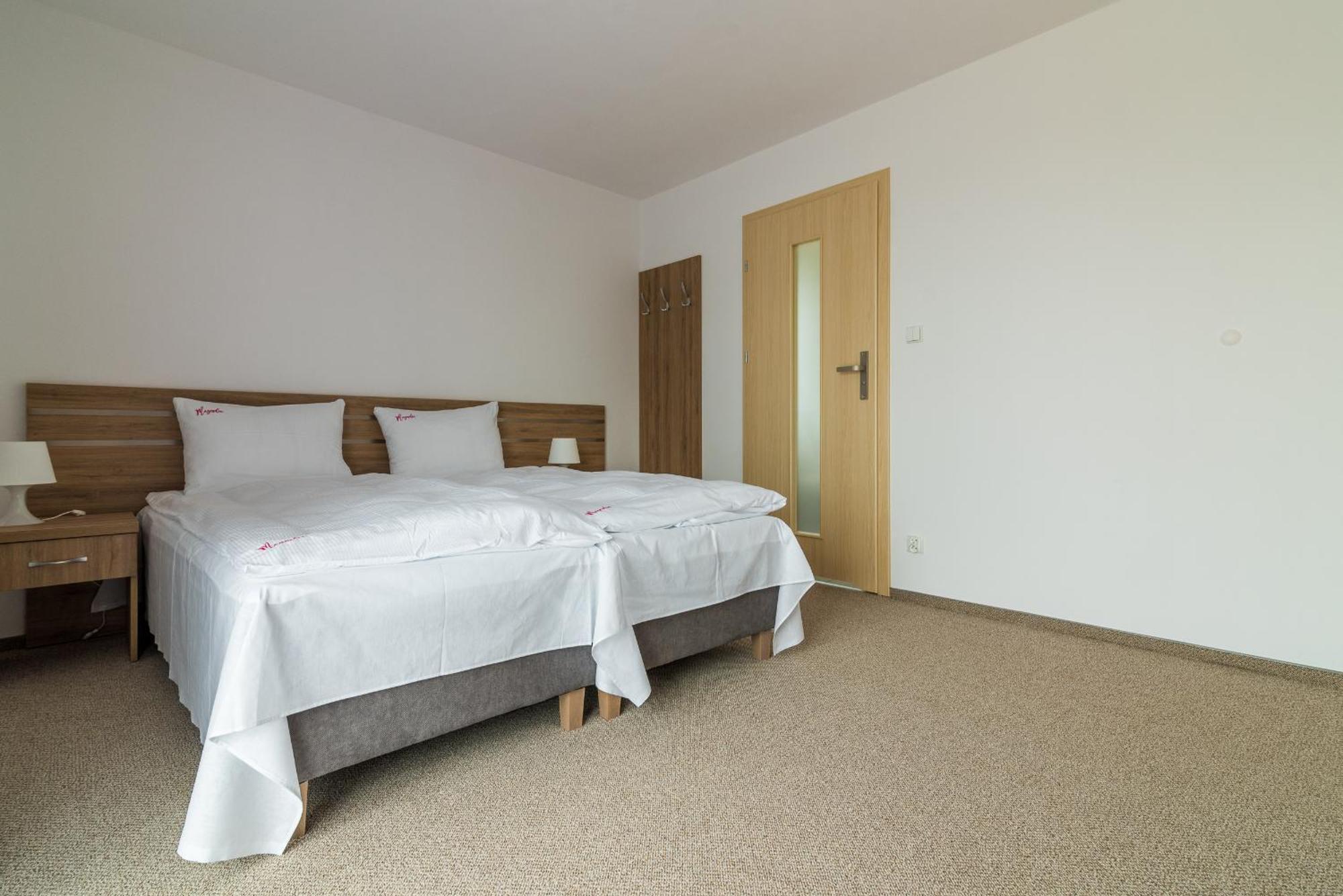 Magnolia Pokoje I Apartamenty Dębki Exteriér fotografie