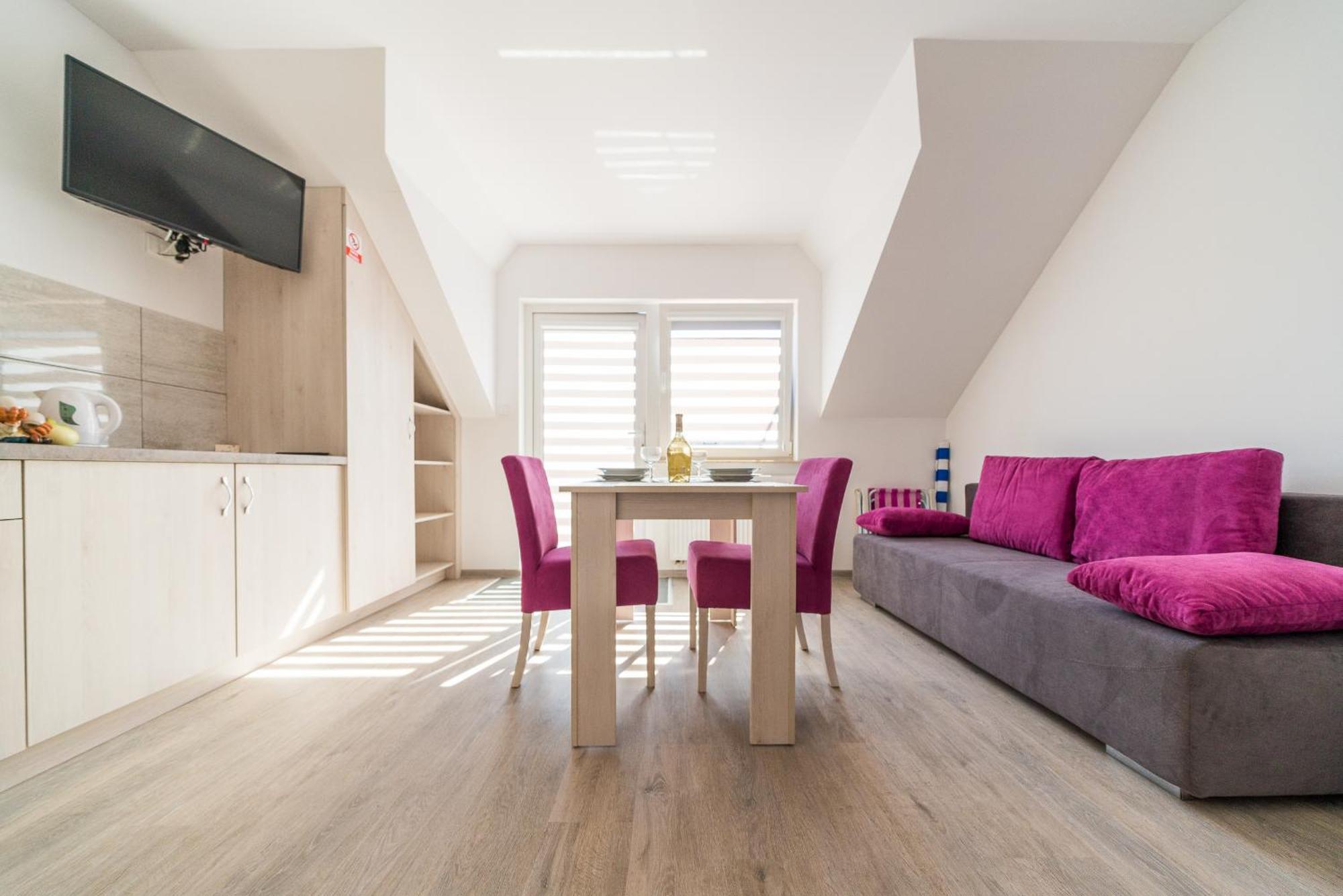 Magnolia Pokoje I Apartamenty Dębki Exteriér fotografie