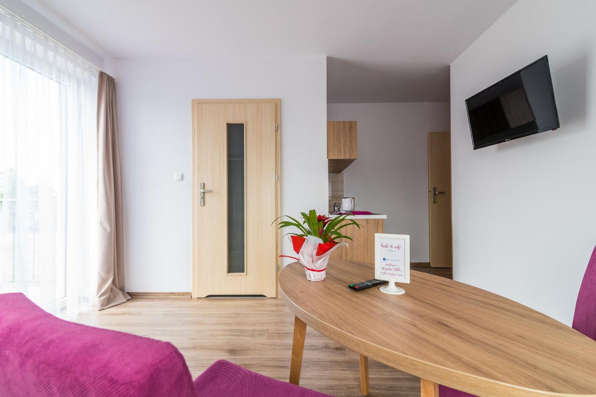 Magnolia Pokoje I Apartamenty Dębki Exteriér fotografie